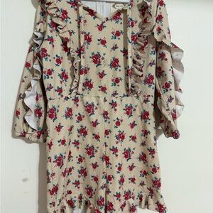 Joyfolie Cream Floral Ruffle Blouse